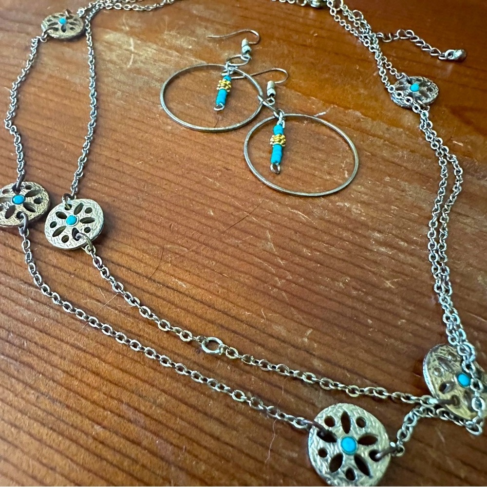 Salty Dog Coastal Beach Bum Sand Dollar Necklace Earrings silver gold blue
